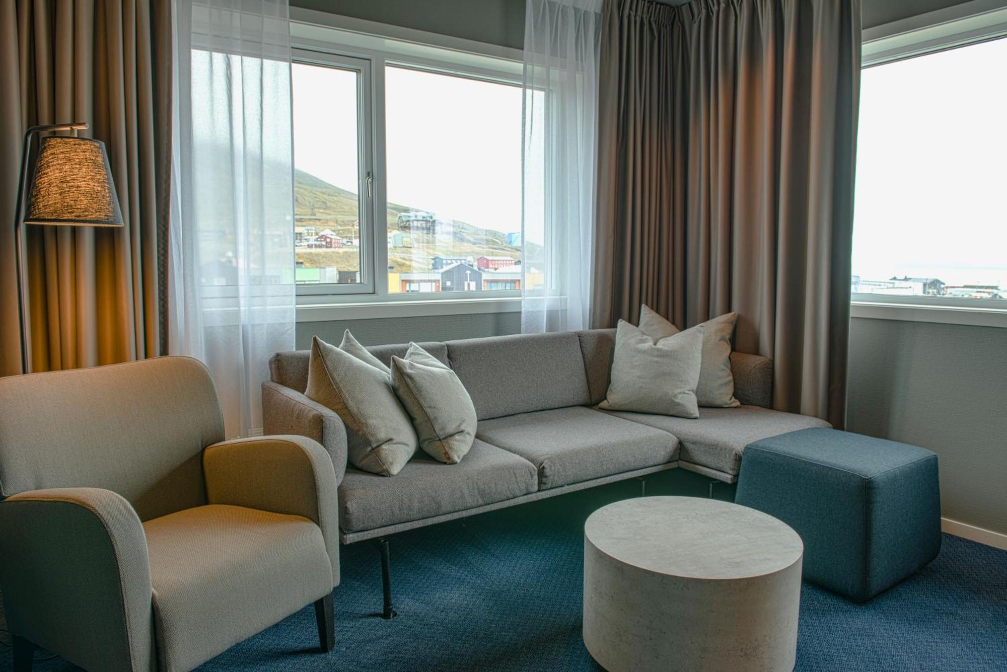เรดิสัน บลู โพลาร์ โฮเต็ล สปิตส์แบร์เกน Hotel ลองเยียร์เบียน ภายนอก รูปภาพ