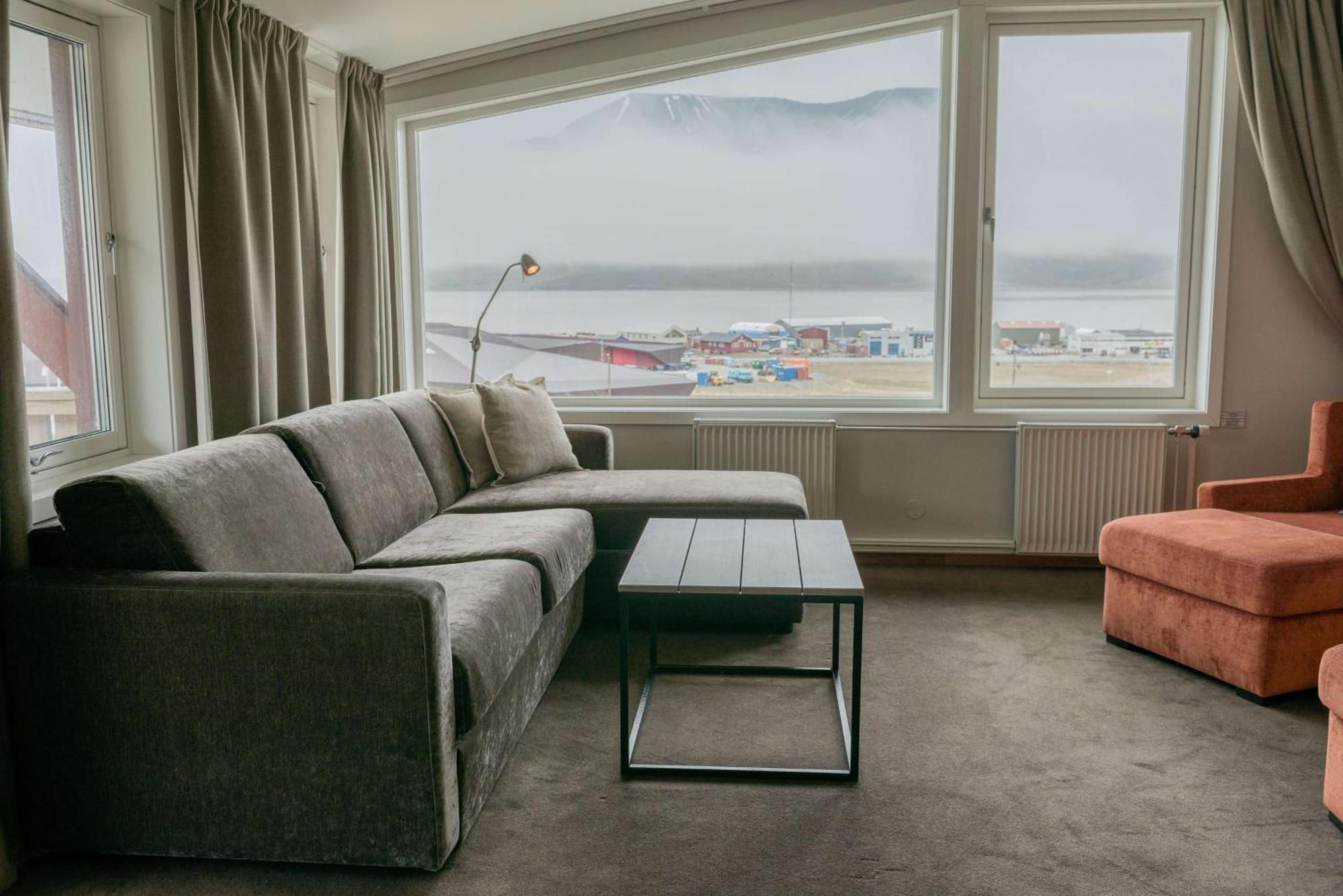 เรดิสัน บลู โพลาร์ โฮเต็ล สปิตส์แบร์เกน Hotel ลองเยียร์เบียน ภายนอก รูปภาพ