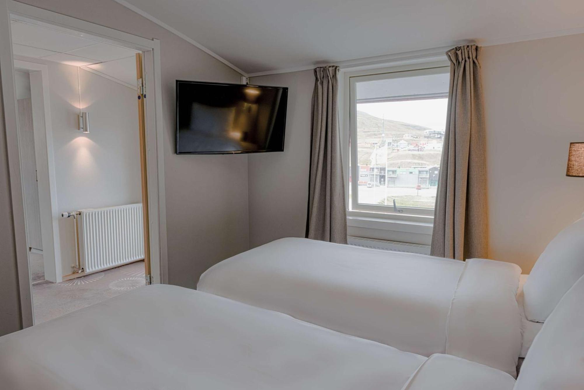 เรดิสัน บลู โพลาร์ โฮเต็ล สปิตส์แบร์เกน Hotel ลองเยียร์เบียน ภายนอก รูปภาพ