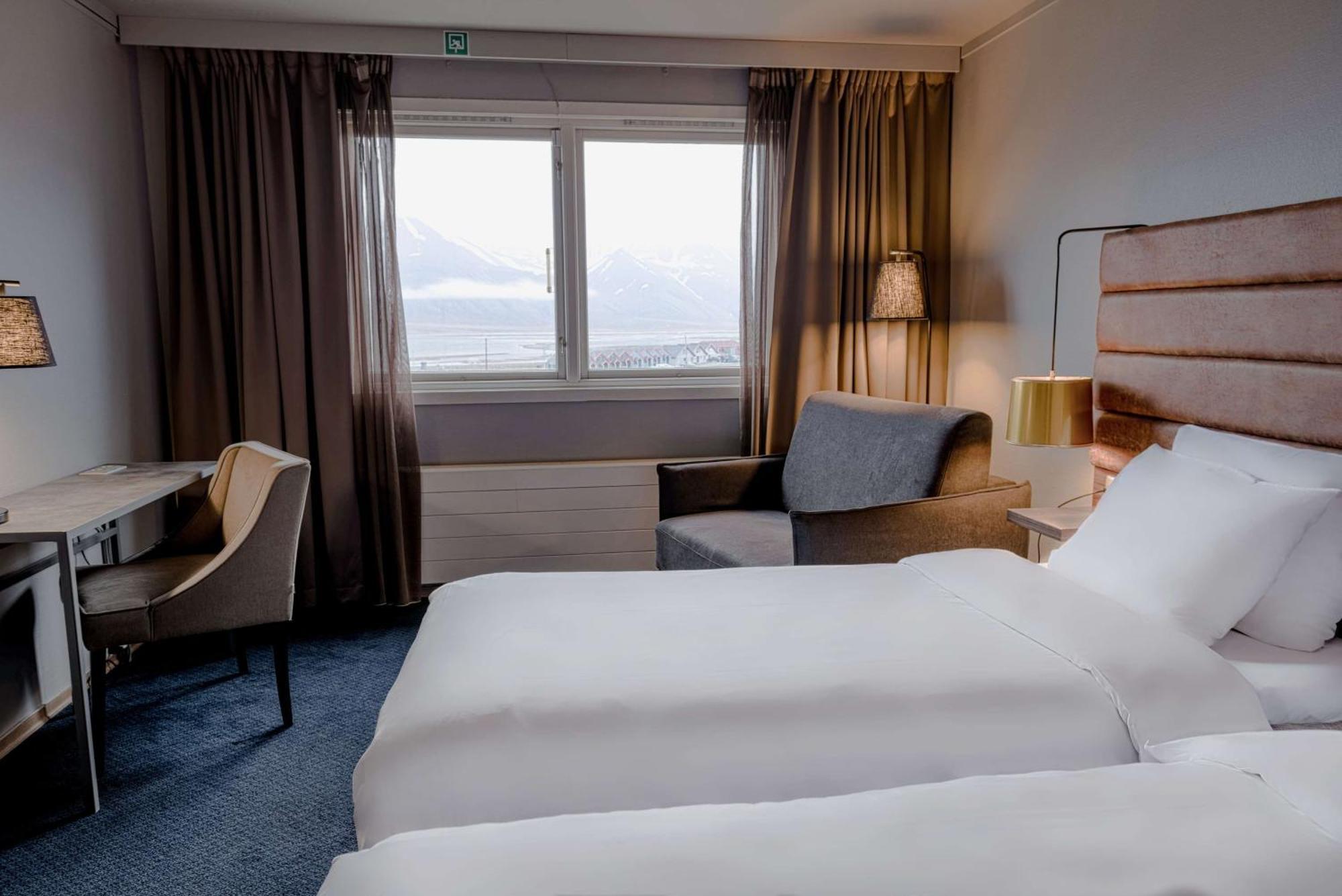 เรดิสัน บลู โพลาร์ โฮเต็ล สปิตส์แบร์เกน Hotel ลองเยียร์เบียน ภายนอก รูปภาพ